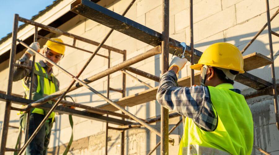 Professional fairlawn roofing services in Pullman, MI